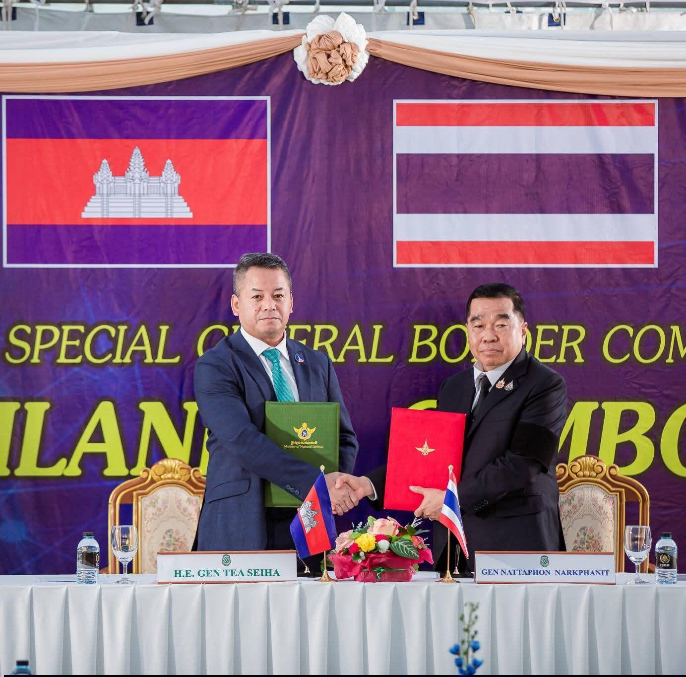 កម្ពុជា-ថៃព្រមព្រៀងបទឈប់បាញ់ជាថ្មី ខណៈ​​សង្គម​ស៊ី​វិល​និង​សា​​ធារ​​ណ​​ជន​​​​ចង់បាន​​​បទ​ឈប់​បាញ់​អចិន្ត្រៃយ៍​