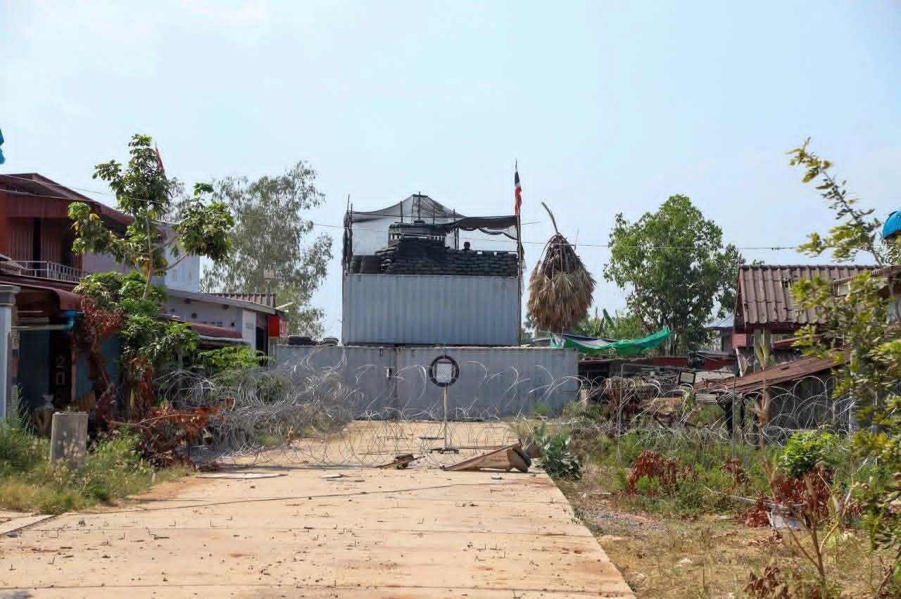 ក្រុមសង្គមស៊ីវិលជាង៤០០ស្ថាប័ន អំពាវនាវឱ្យដោះស្រាយជម្លោះព្រំដែនបន្ទាន់តាមផ្លូវច្បាប់ និងសន្តិភាព